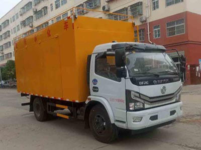 東風(fēng)D7吸污凈化車