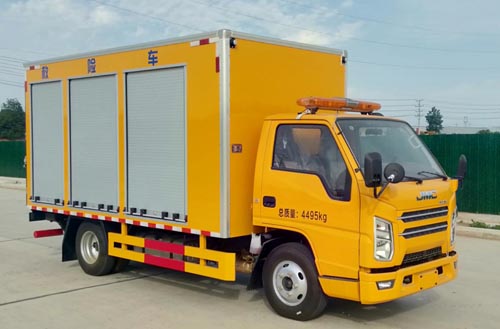 程力藍牌工程救險車